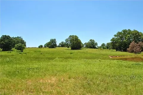 21741 E Interstate 10, Luling, TX 78648 photo 2