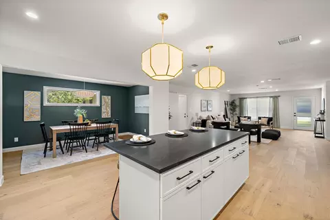 8102 Burrell Dr, Austin, TX 78757