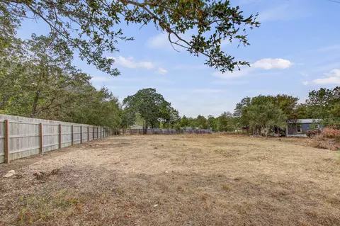000 Long Shadow Dr, Bastrop, TX 78602 photo 17
