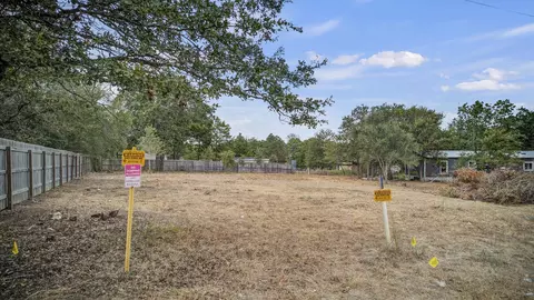 000 Long Shadow Dr, Bastrop, TX 78602 photo 3