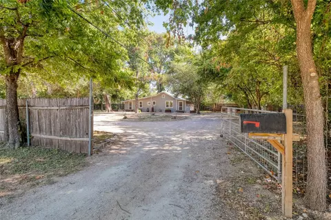 708 712 Nowotny Ln, Austin, TX 78702