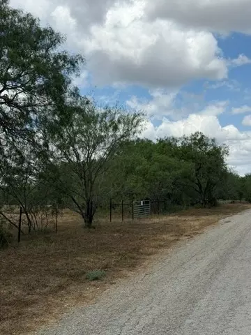 1000 Baker Ranch Rd, Luling, TX 78648 photo 22
