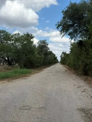 1000 Baker Ranch Rd, Luling, TX 78648 photo 27