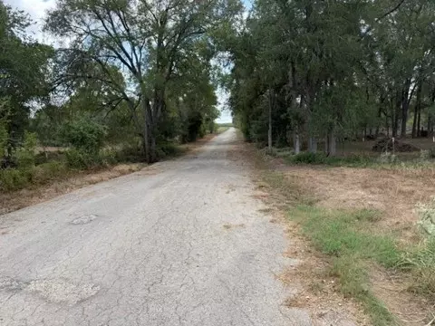 1000 Baker Ranch Rd, Luling, TX 78648 photo 31