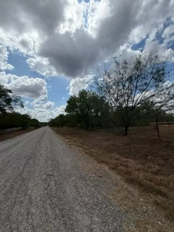 1000 Baker Ranch Rd, Luling, TX 78648 photo 16