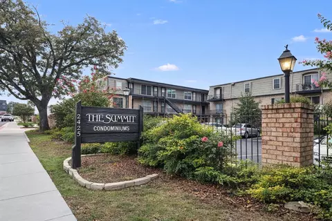 2425 Ashdale Dr #81, Austin, TX 78757