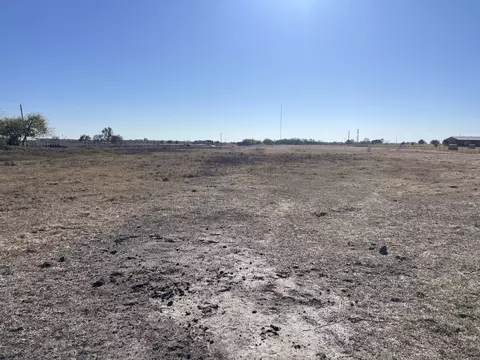 14322 Fm 619, Coupland, TX 78615