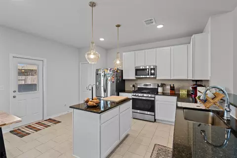 Kitchen - 115 Denali Dr, Kyle, TX 78640 photo 1 of 3