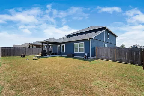 Exterior - 115 Denali Dr, Kyle, TX 78640 photo 4 of 6