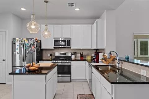 Kitchen - 115 Denali Dr, Kyle, TX 78640 photo 2 of 3