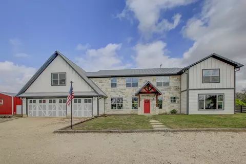 196 Milam Ln, Bastrop, TX 78602