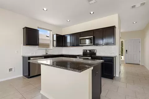 Kitchen - 104 Cates Cv, Elgin, TX 78621 photo 4 of 4