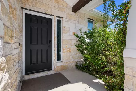 Entry Way - 104 Cates Cv, Elgin, TX 78621 photo 1 of 5