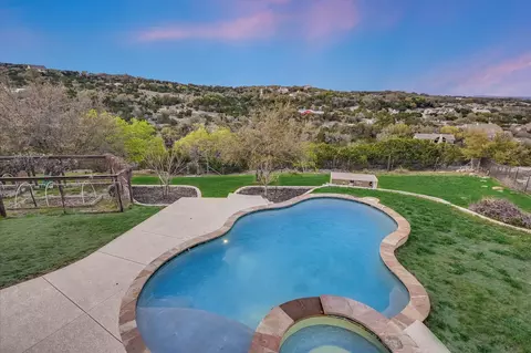 4408 Blacksmith Cv, Spicewood, TX 78669