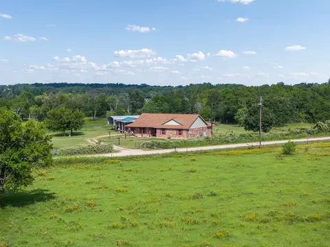 197 County Road 268, Cameron, TX 76520 photo 2