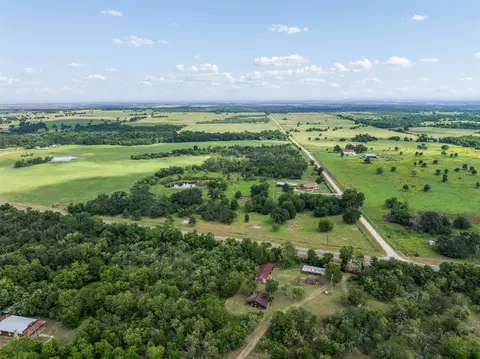 197 County Road 268, Cameron, TX 76520 photo 4