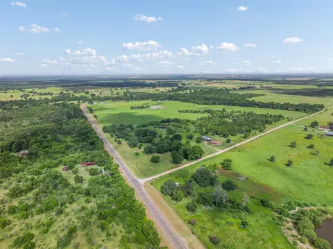 197 County Road 268, Cameron, TX 76520 photo 8