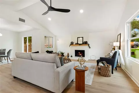 Living - 3810 Leafield Dr, Austin, TX 78749 photo 1 of 4