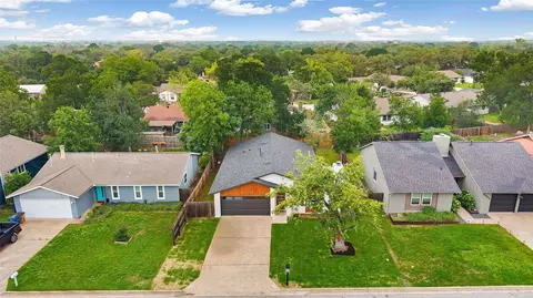 View/Area - 3810 Leafield Dr, Austin, TX 78749 photo 2 of 2