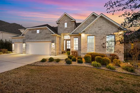 438 Pear Tree Ln, Austin, TX 78737