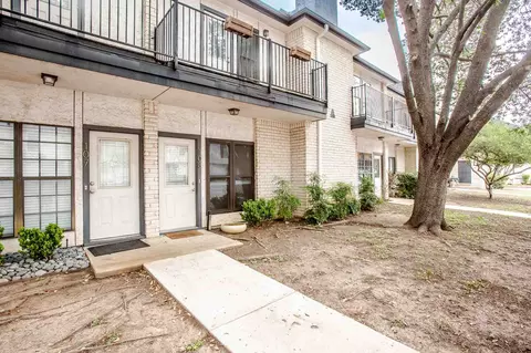 1307 Kinney Ave #108, Austin, TX 78704