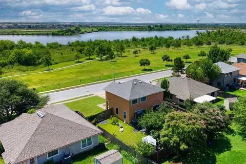 1347 Lakeside Loop, Round Rock, TX 78665