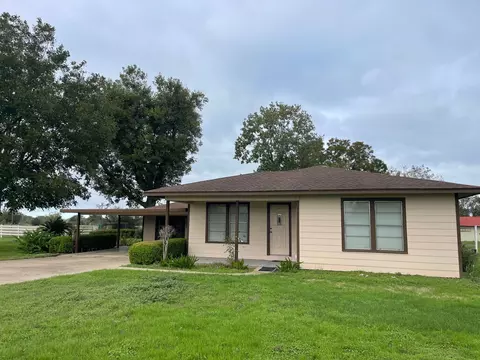 741 Muzny Rd # A, La Grange, TX 78945