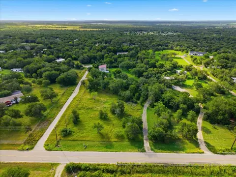 211 Webberwood Way, Elgin, TX 78621