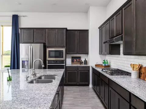 Kitchen - 606 Spinnaker Loop, Kyle, TX 78640 photo 3 of 3