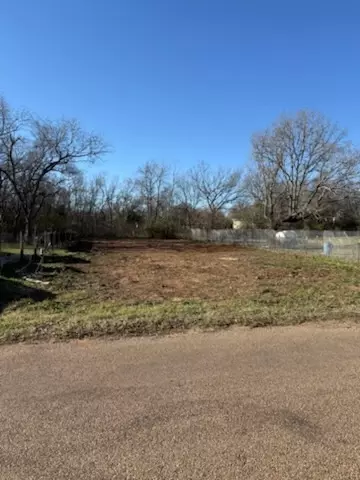 327 Houston Elgin Tx 78621 St, Elgin, TX 78621