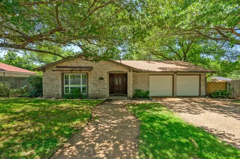 3111 Stanwood Dr, Austin, TX 78757