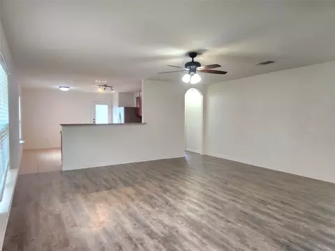 1616 Treeta Trl, Kyle, TX 78640