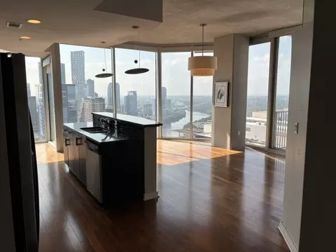 360 Nueces St #4201, Austin, TX 78701