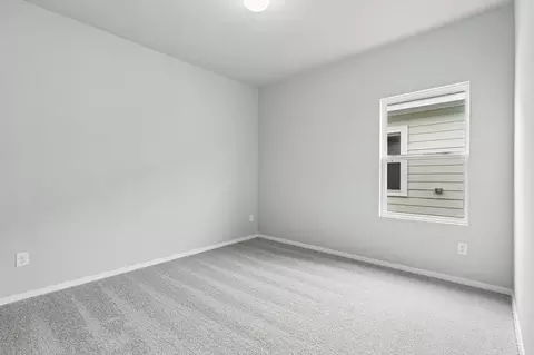 Bedroom - 108 Bountiful Ln, Elgin, TX 78621 photo 4 of 7