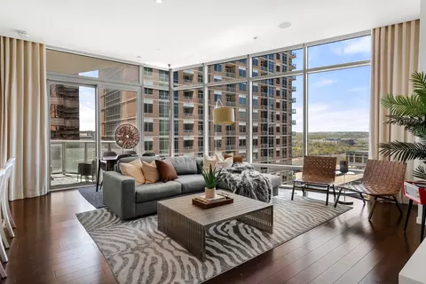 200 Congress Ave #14C, Austin, TX 78701