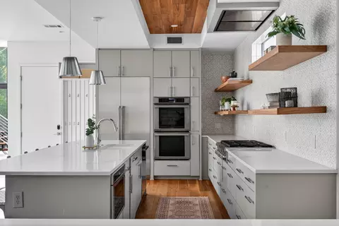 1605 Chelsea Ln #1, Austin, TX 78704