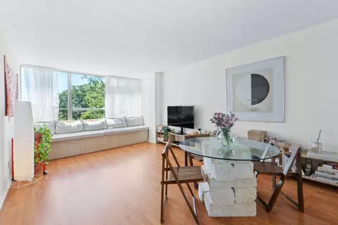 1800 Lavaca St #413, Austin, TX 78701