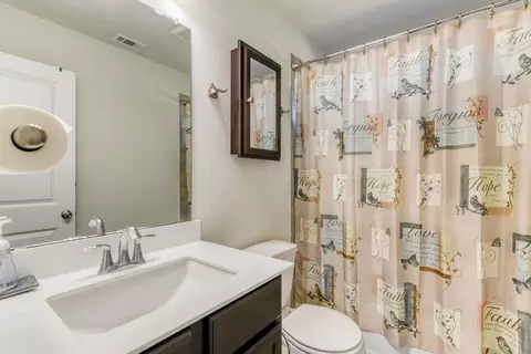 Bath - 2812 Seneca Path, Leander, TX 78641 photo 2 of 4