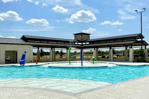 Exterior - 212 Bendecido Loop, Elgin, TX 78621 photo 9 of 9