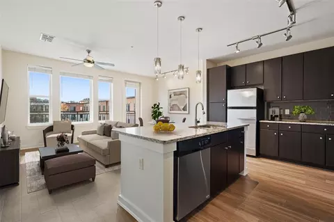 1900 Barton Springs Rd #5007, Austin, TX 78704