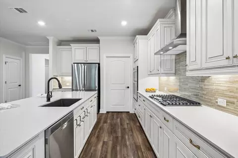 Kitchen - 306 Kitty Hawk Rd, Georgetown, TX 78633 photo 2 of 2