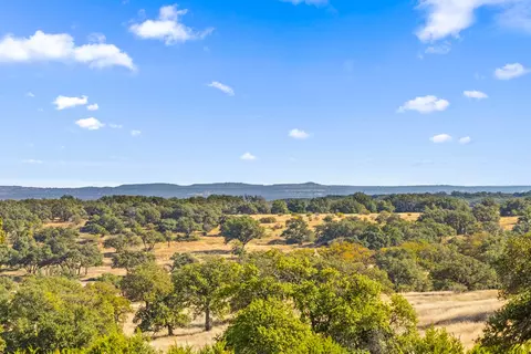 2482 Ranch Road 2721, Blanco, TX 78636