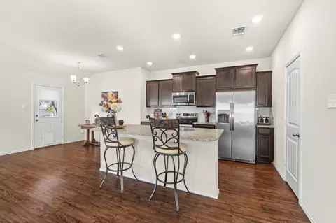 Kitchen - 188 Beth Ann Loop, Taylor, TX 76574 photo 1 of 4