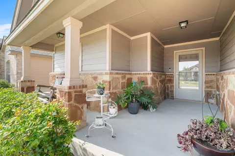Exterior - 188 Beth Ann Loop, Taylor, TX 76574 photo 6 of 8