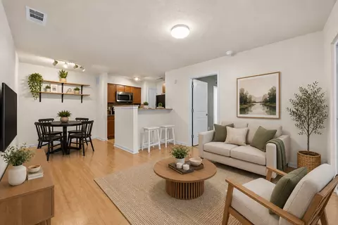 3204 Menchaca Rd #704, Austin, TX 78704