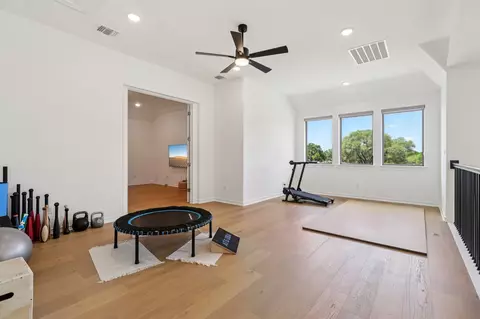 Other - 101 Wolf Ridge Rd, Georgetown, TX 78628 photo 5 of 9