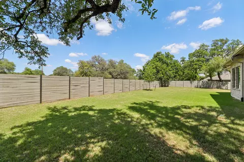Exterior - 101 Wolf Ridge Rd, Georgetown, TX 78628 photo 6 of 7