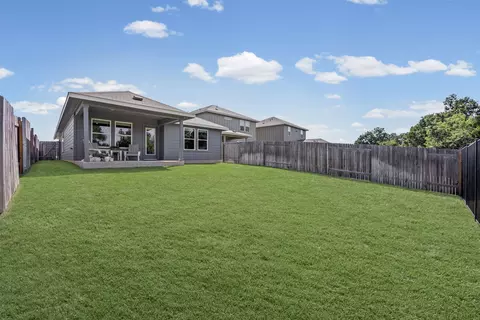 Exterior - 416 View Dr, Georgetown, TX 78628 photo 4 of 7