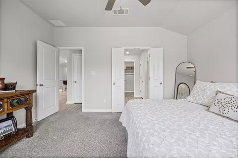 Bedroom - 416 View Dr, Georgetown, TX 78628 photo 2 of 4