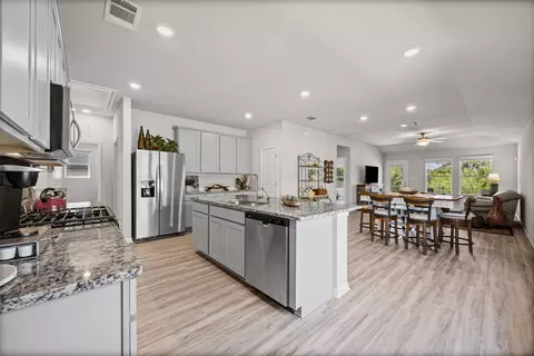 Kitchen - 416 View Dr, Georgetown, TX 78628 photo 1 of 3